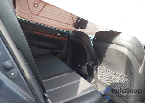 2014 Subaru Outback 3.6R Limited z USA, uszkodzony, nr VIN 4S4BRDMC0E2311607